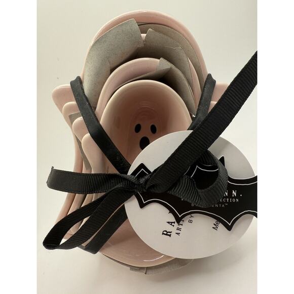 Rae Dunn Pink Ghost Measuring Cups - Picture 1 of 5